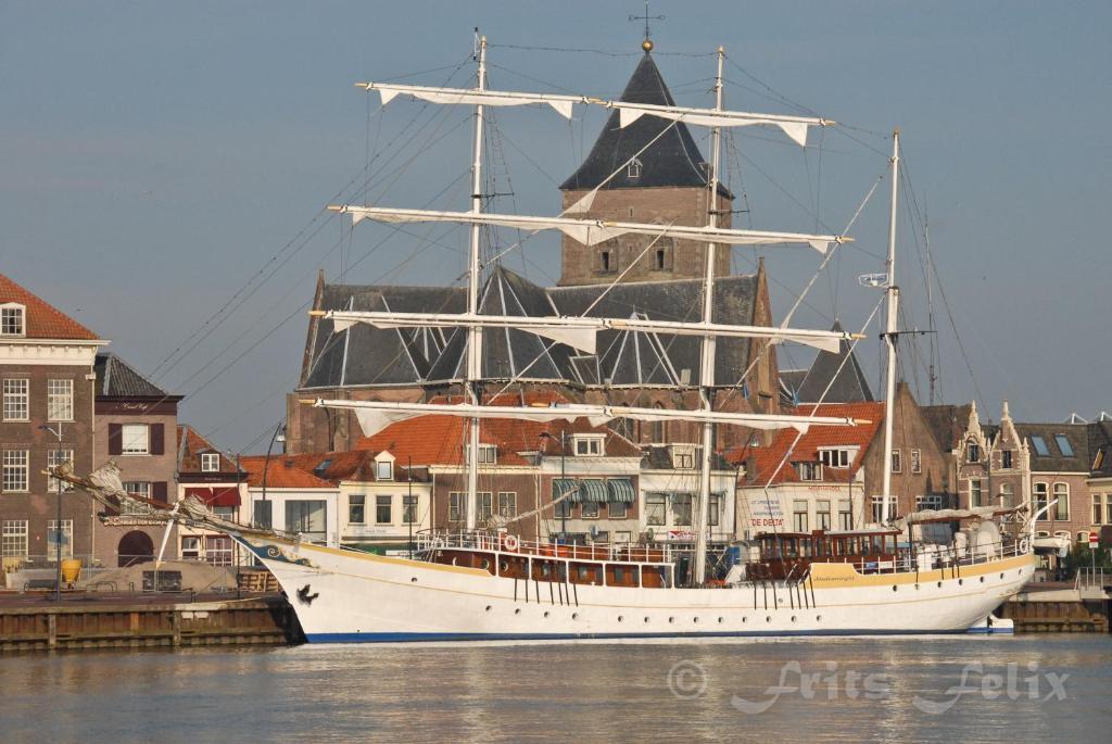 Hotel Van Dijk Kampen Exterior photo